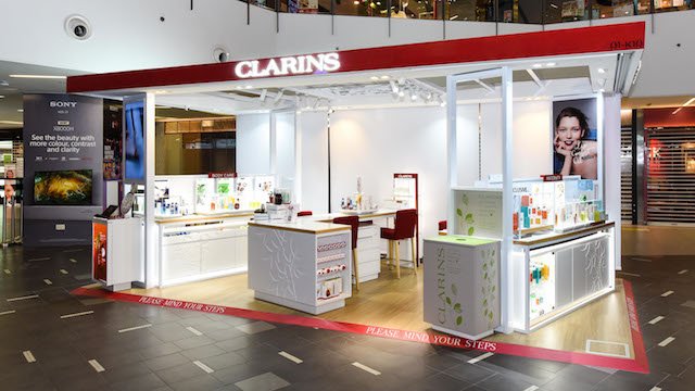 Clarins expands in Singapore with first kiosk-style store